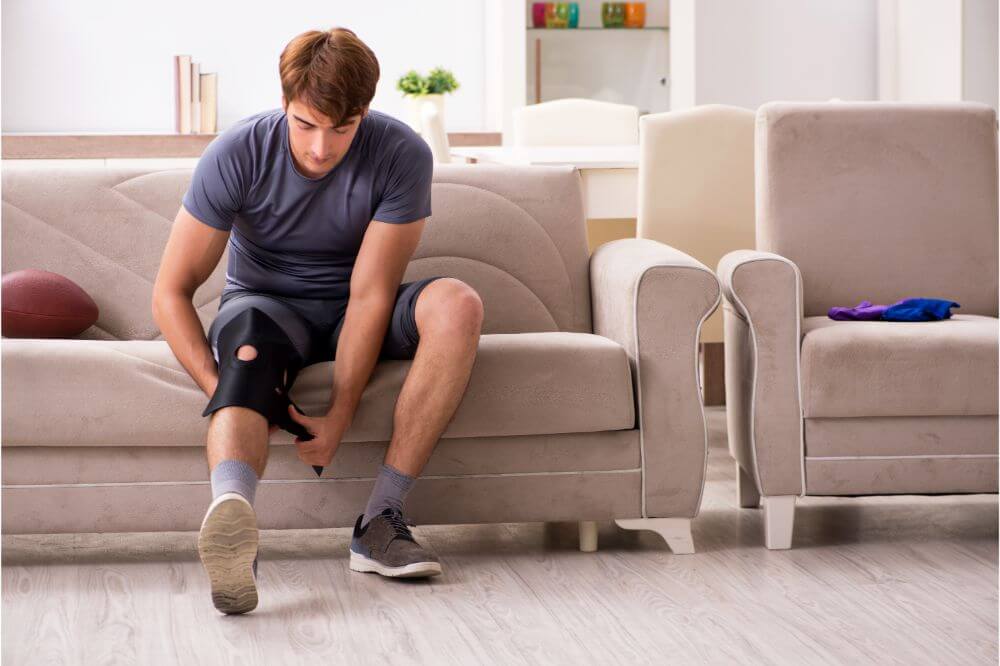 How to Put on a Knee Brace